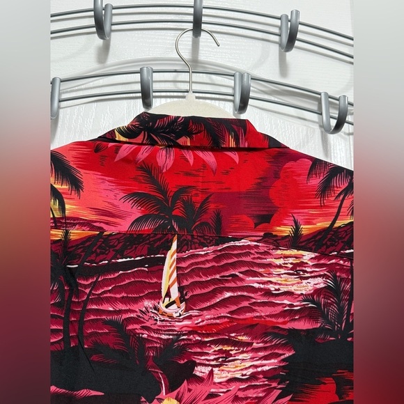 Hawaiian vacation button down Shirt mens L blouse red sunset Hawaii island beach - Picture 4 of 15